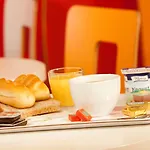 Hotel Premiere Classe 3*