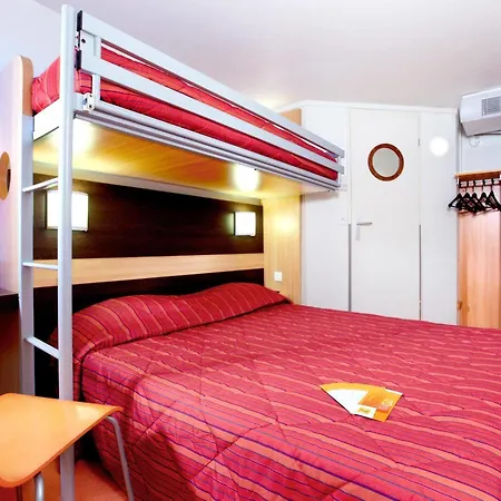 Premiere Classe Hotel